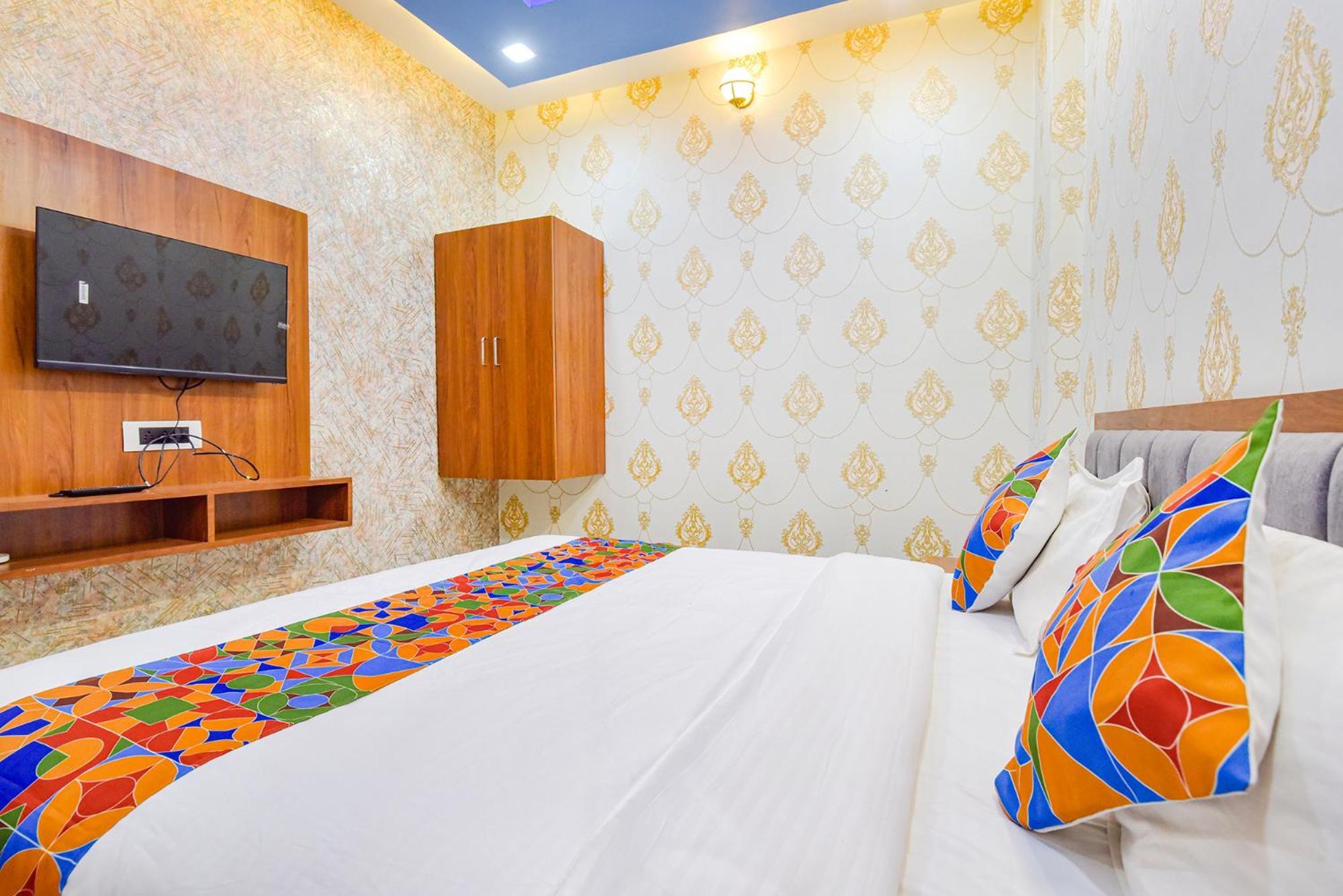 Fabhotel The Castle Inn Udaipur Esterno foto